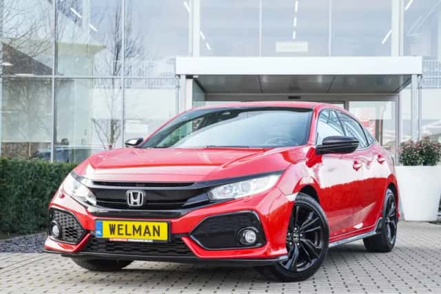Honda Civic (2019) thumbnail 2