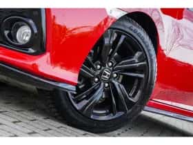 Honda Civic (2019) thumbnail 11