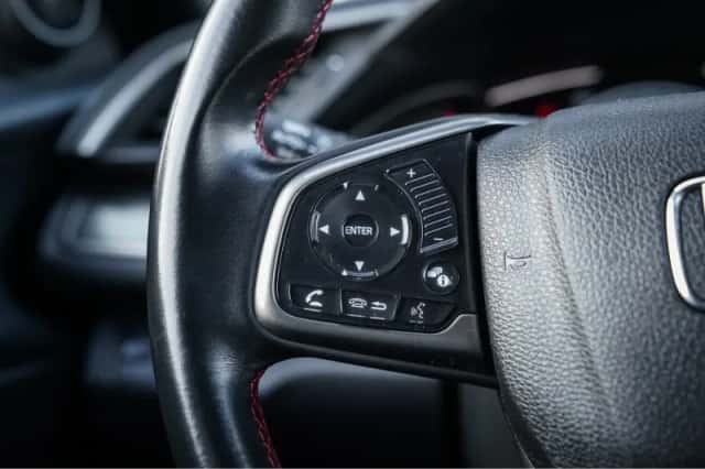 Honda Civic (2019) thumbnail 14
