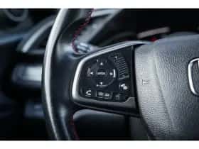 Honda Civic (2019) thumbnail 14