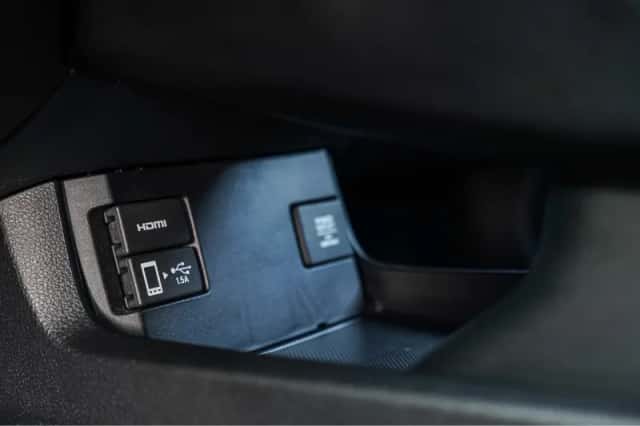 Honda Civic (2019) thumbnail 42