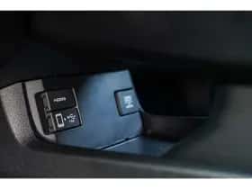 Honda Civic (2019) thumbnail 42