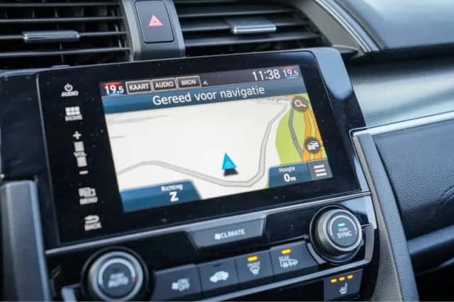 Honda Civic (2019) thumbnail 7