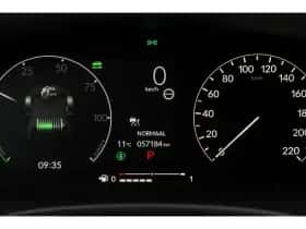 Honda Civic (2023) thumbnail 16
