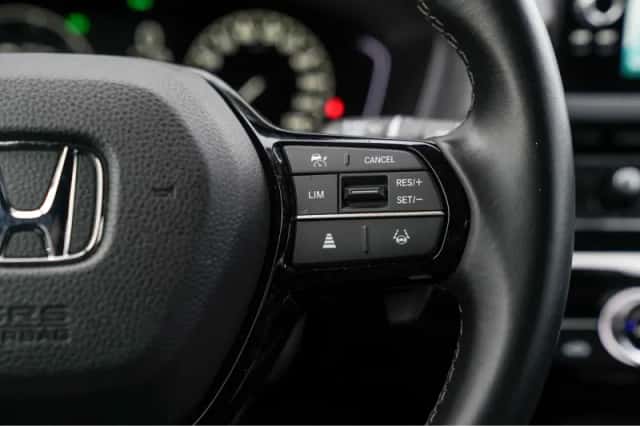 Honda Civic (2023) thumbnail 17
