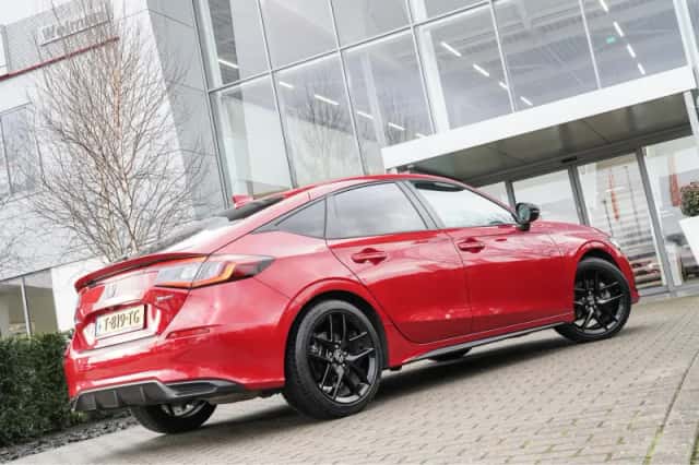 Honda Civic (2023) thumbnail 25
