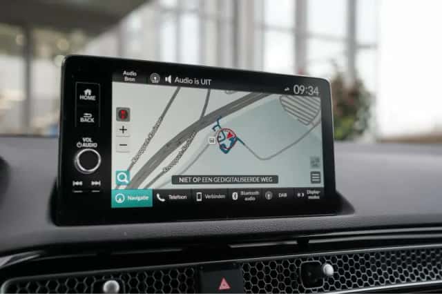 Honda Civic (2023) thumbnail 7