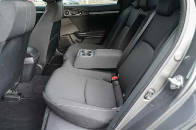 Honda Civic (2017) thumbnail 21