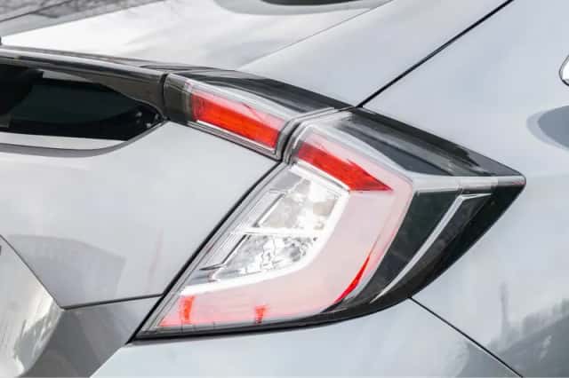 Honda Civic (2017) thumbnail 30