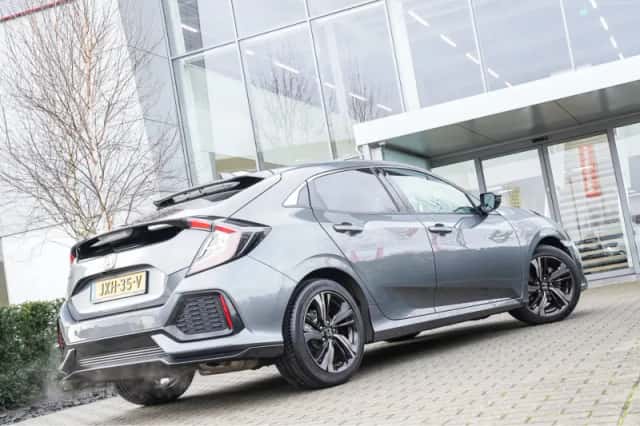 Honda Civic (2017) thumbnail 31