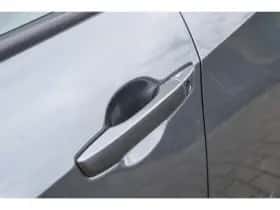 Honda Civic (2017) thumbnail 37