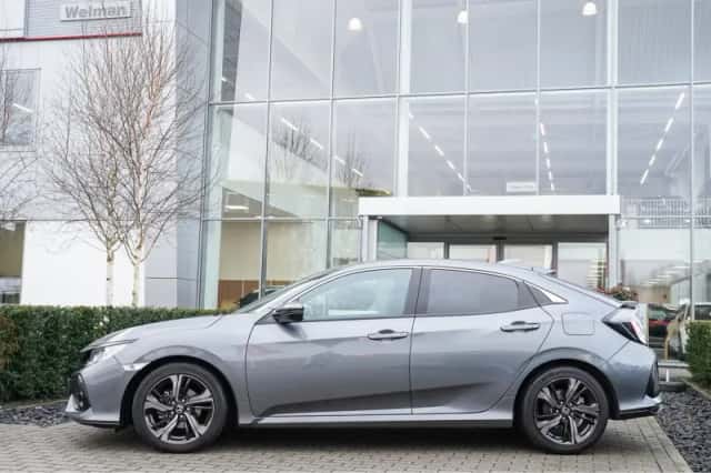 Honda Civic (2017) thumbnail 43