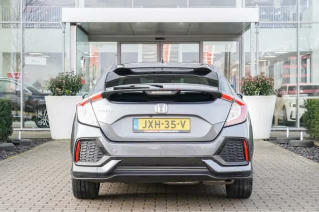 Honda Civic (2017) thumbnail 44