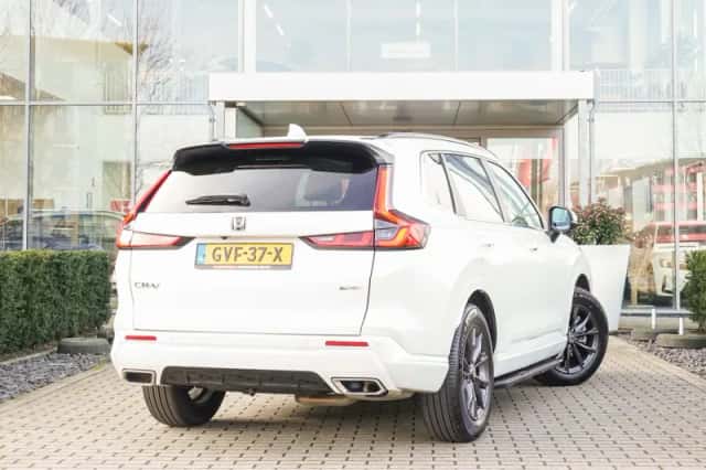 Honda CR-V (2024) thumbnail 3