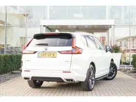 Honda CR-V (2024) thumbnail 3