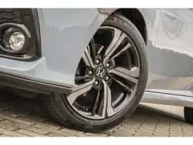 Honda Civic (2020) thumbnail 12