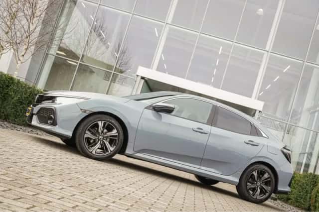 Honda Civic (2020) thumbnail 13