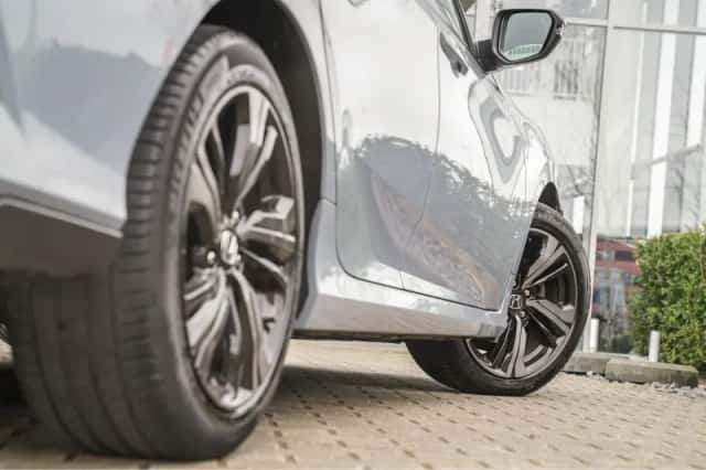 Honda Civic (2020) thumbnail 14