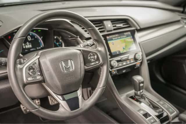 Honda Civic (2020) thumbnail 6
