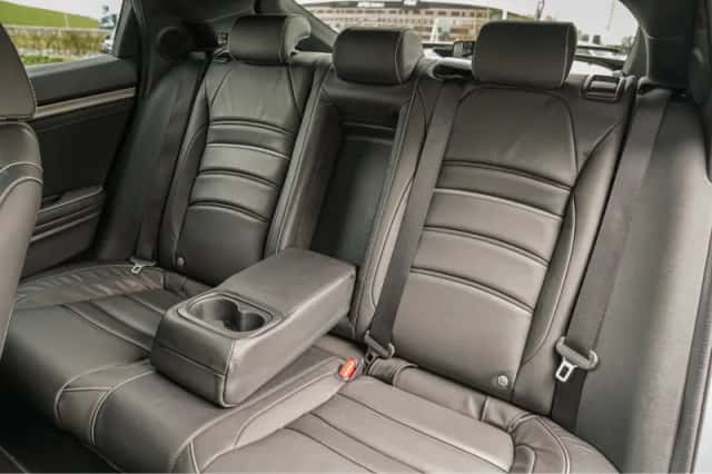 Honda Civic (2020) thumbnail 9