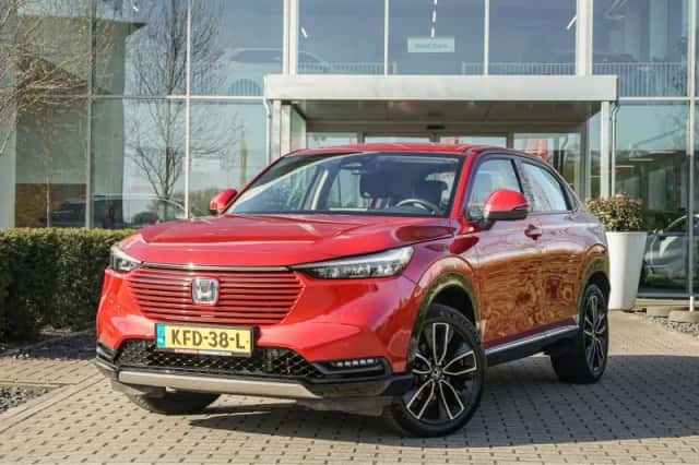 Honda HR-V (2023) thumbnail 2