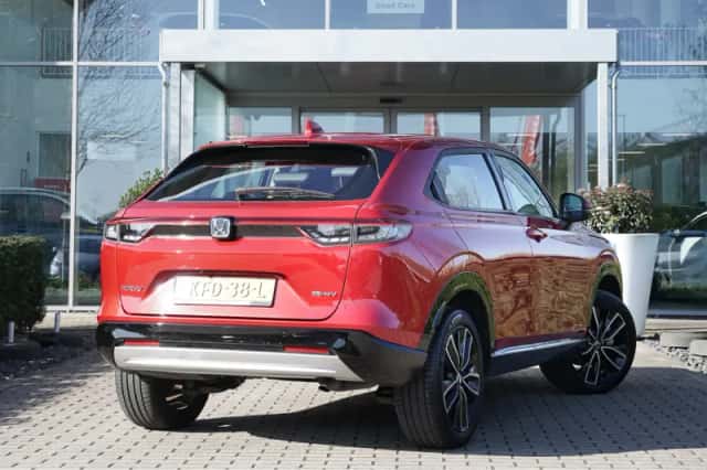 Honda HR-V (2023) thumbnail 3