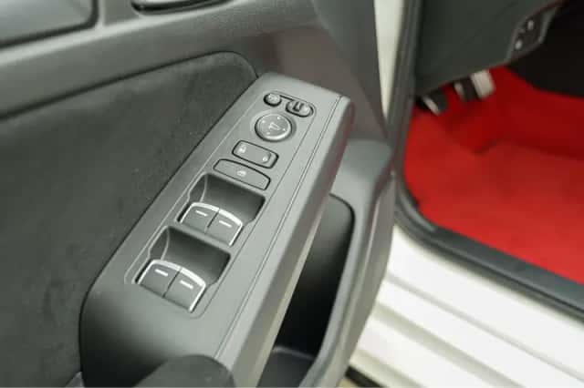 Honda Civic (2023) thumbnail 59
