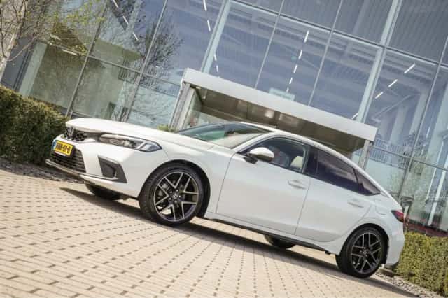 Honda Civic (2025) thumbnail 12