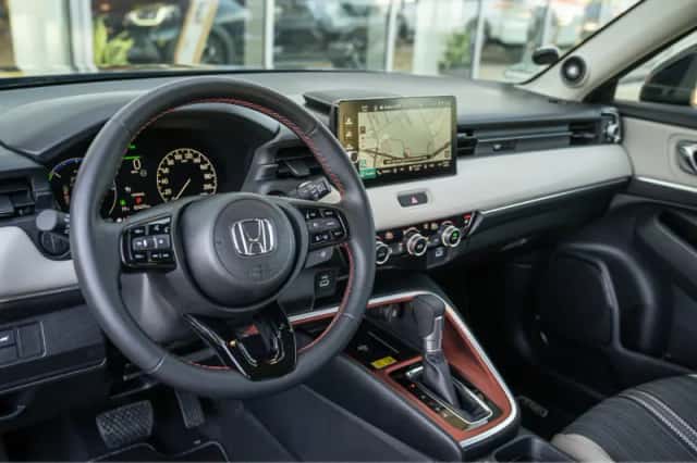 Honda HR-V (2024) thumbnail 6