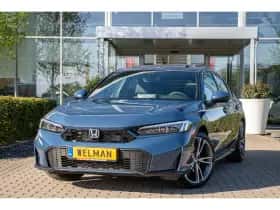 Honda Civic (2026) thumbnail 2