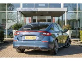 Honda Civic (2026) thumbnail 3