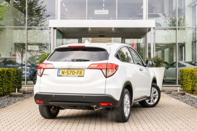 Honda HR-V (2021) thumbnail 3