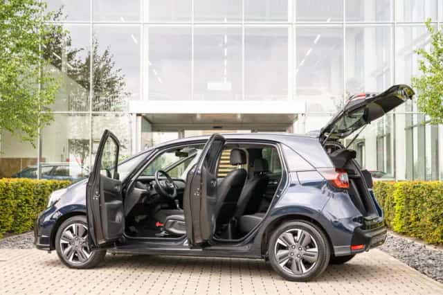 Honda Jazz (2024) thumbnail 35