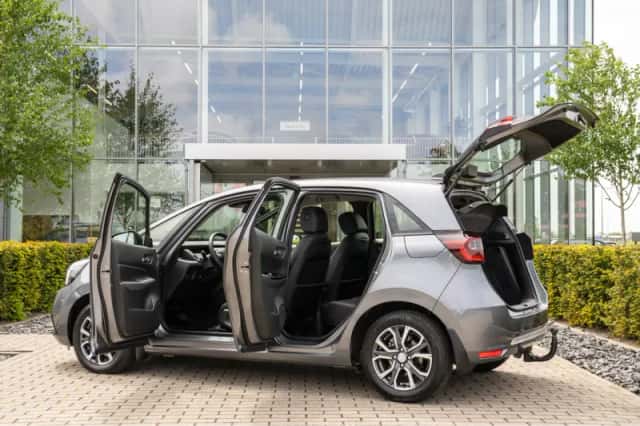 Honda Jazz (2022) thumbnail 35