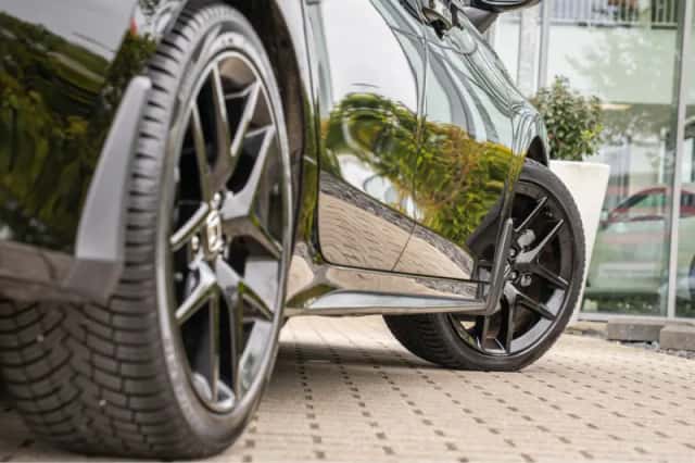 Honda Civic (2023) thumbnail 12
