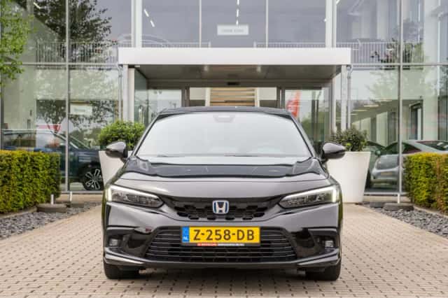 Honda Civic (2023) thumbnail 57