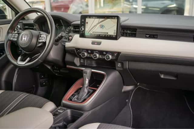 Honda HR-V (2023) thumbnail 5