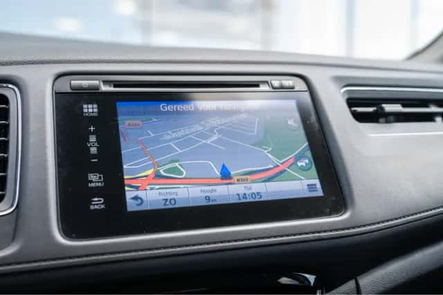 Honda HR-V (2019) thumbnail 5