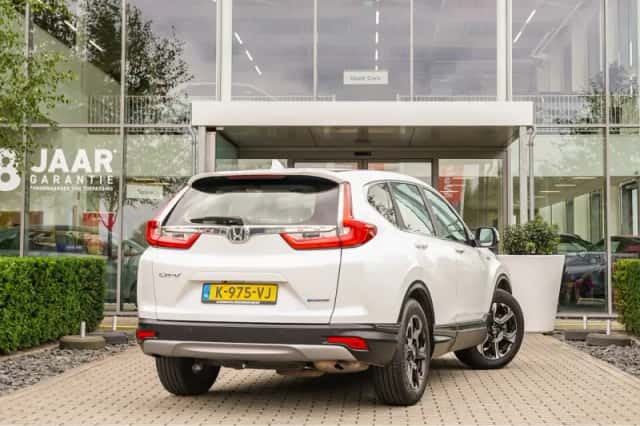 Honda CR-V (2019) thumbnail 3
