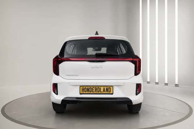 Kia Picanto (2024) thumbnail 5
