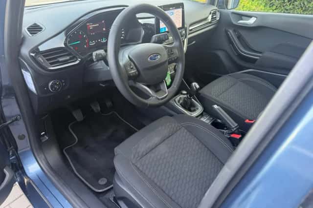 Ford Fiesta (2023) thumbnail 4