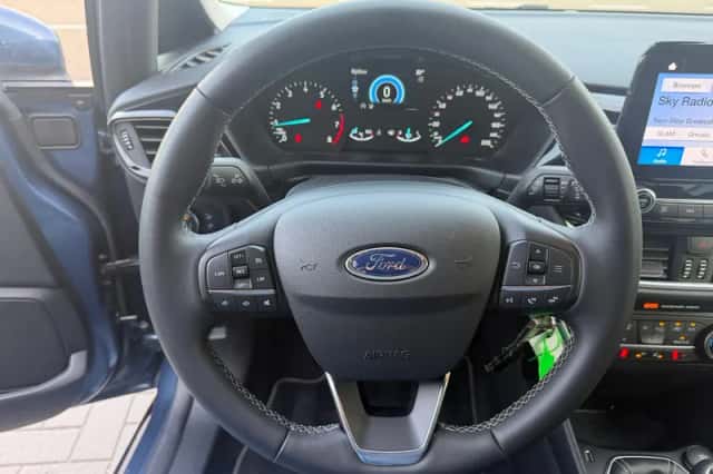 Ford Fiesta (2023) thumbnail 5