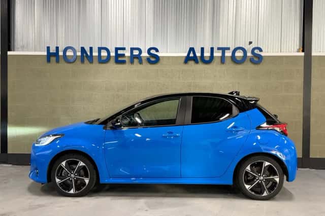 Toyota Yaris (2024) thumbnail 2