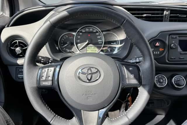 Toyota Yaris (2019) thumbnail 5