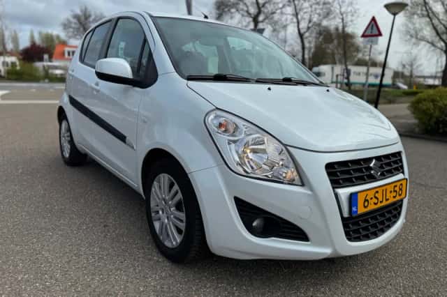 Suzuki Splash (2013) thumbnail 2