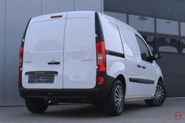 Mercedes-Benz Citan (2021) thumbnail 3