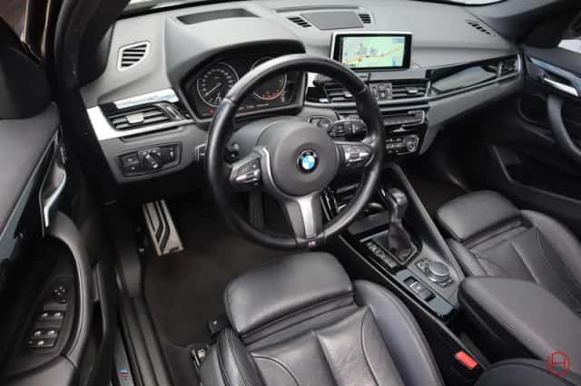 BMW X1 (2017) thumbnail 5