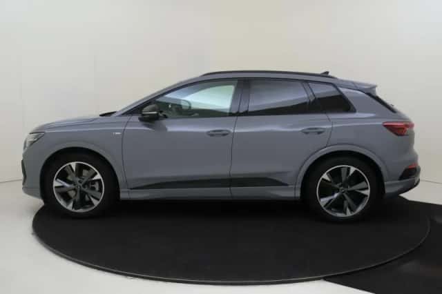 Audi Q4 e-tron (2024) thumbnail 2