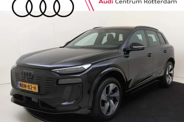 Audi Q6 e-tron (2025) thumbnail 1