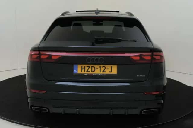 Audi Q8 (2025) thumbnail 4